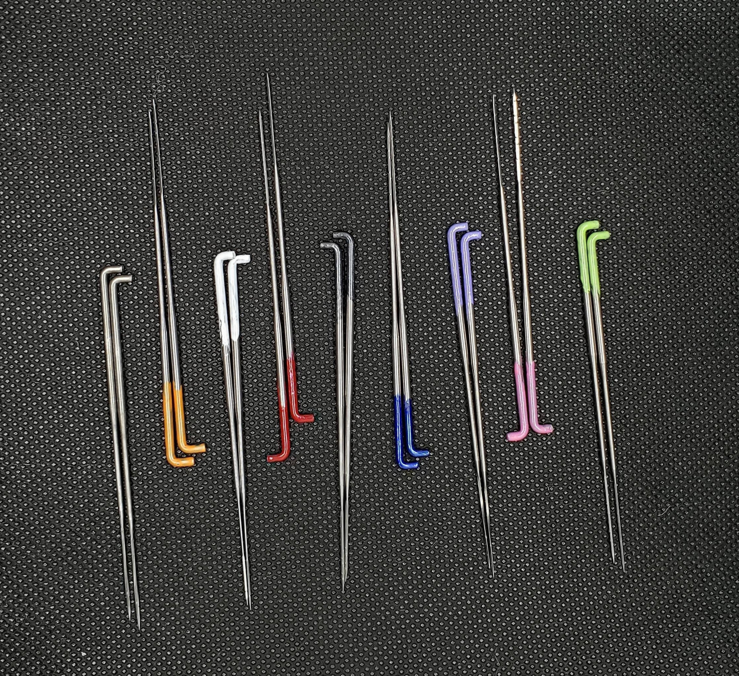 Needle felting needles bulk set 18 needles. All kinds. Includes holder, finger protectors. Reverse, Spiral star combo, crown, triangle, star