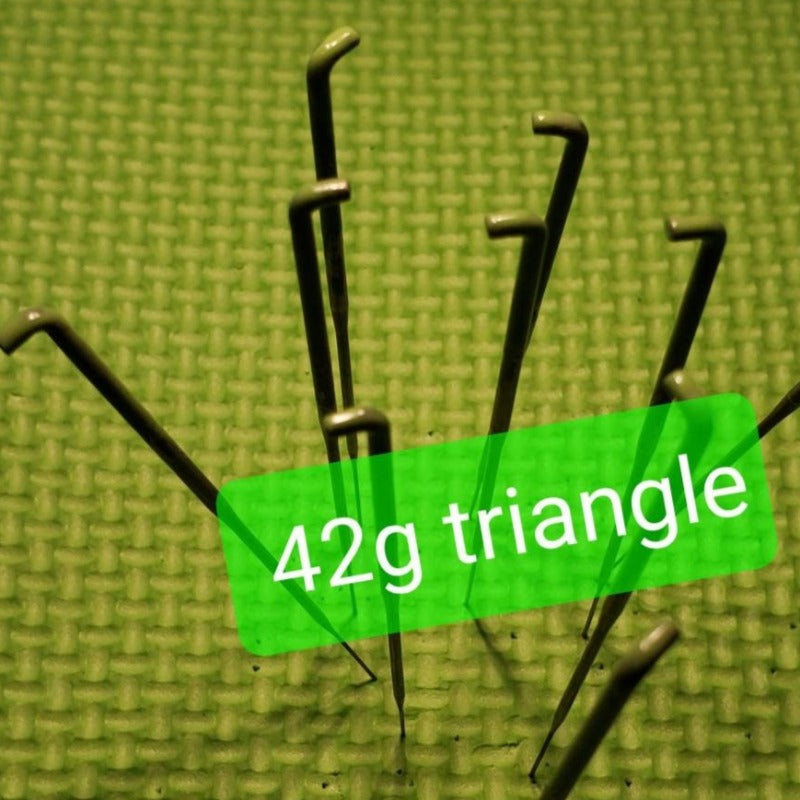 10 42g triangle needle felting needles, finishing needle, fine needle, includes needle case, used to finish frizz free