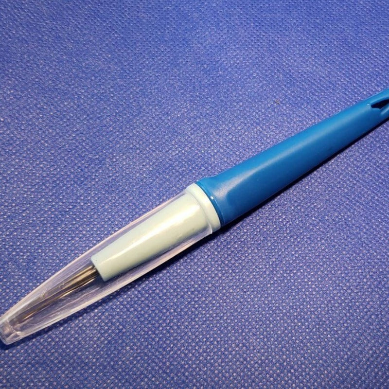 3 needle felting pen. Holder can be used with 1 2 or 3 needles.