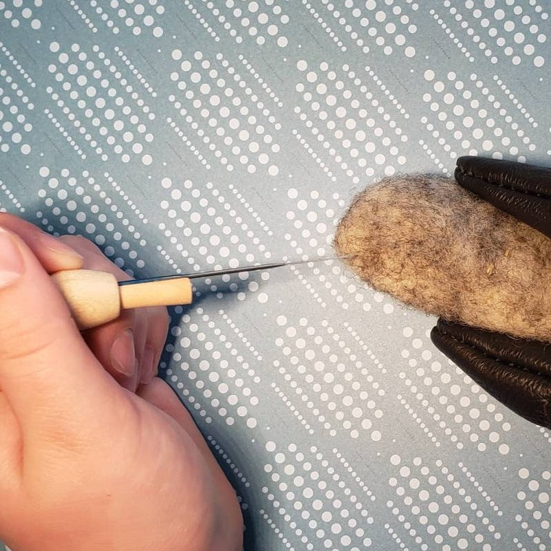 Bulk mixed 36 needle felting needle tool kit, holder & finger protectors, felting gift, Reverse Star Spiral triangle.