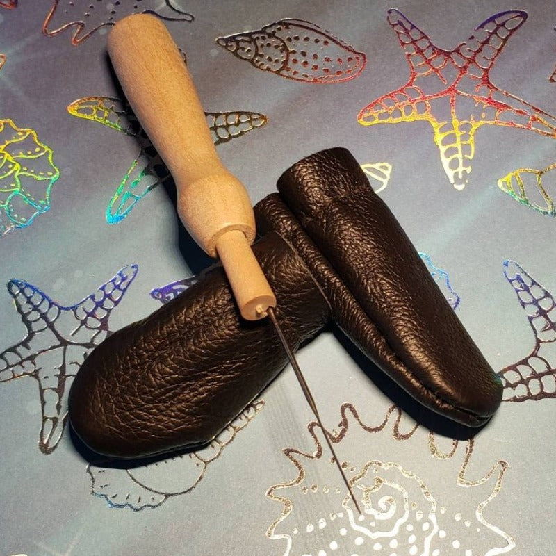 Bulk mixed 36 needle felting needle tool kit, holder & finger protectors, felting gift, Reverse Star Spiral triangle.