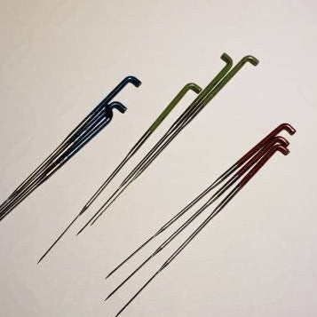 18 Triangle (3 most used sizes) Needle Felting Needles, 6 each triangle 38g 40g and 42g .Wet /dry felting. 2 Cases included!