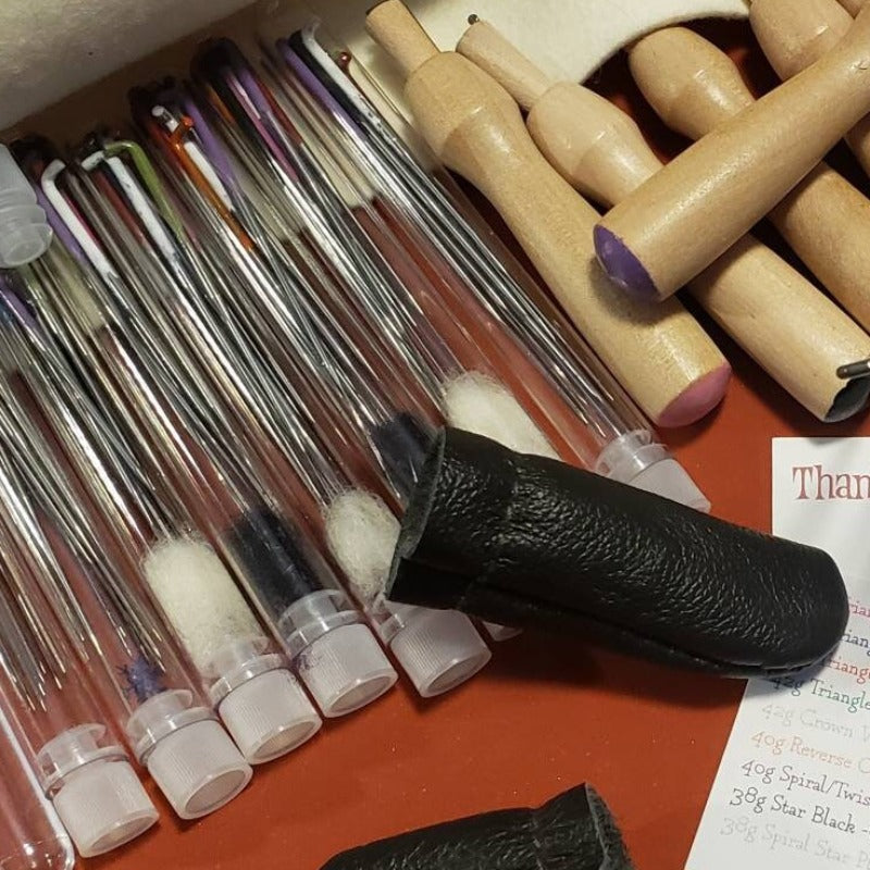 100 Needle felting kit, fully loaded, mixed needles, labelled handles, wood needle holder, wool sheet, finger covers, Star, star spiral combo, twist, reverse, triangle, crown,