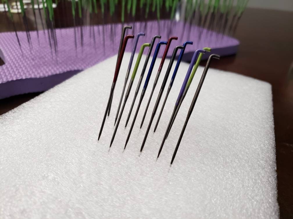 Needle felting needles 12 pack of most used needles.2 of 38g 40g 42g Triangle, 40g spiral, 38g Star, & 38g Star/Spiral combo Canada seller